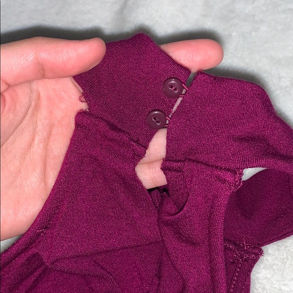 Forever 21 Cut Out Shoulder Ruffle Bodycon Dress - Picture 14 of 15